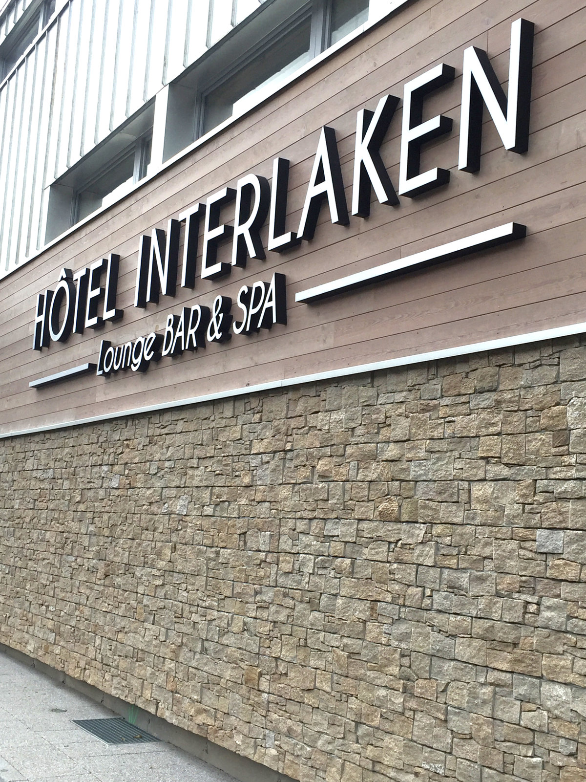 MALMEDY 30x20x4-5 CM KLEINE ECKE